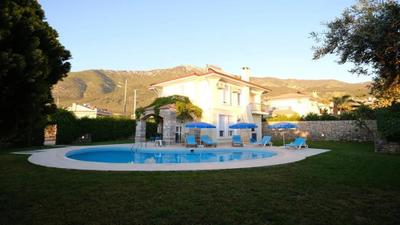 Villa Happy