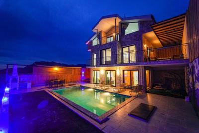 Villa Legendary 1