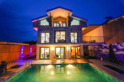 Villa Legendary 1