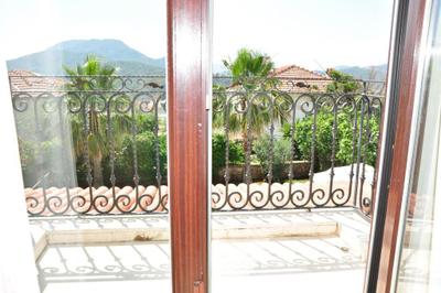 Olive Villa B