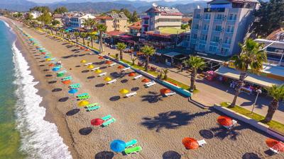Aquila Beach Hotel