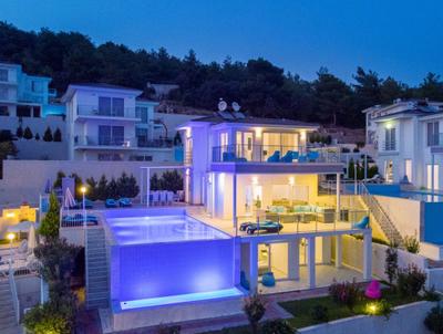 Villa Residence 4