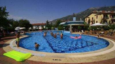 Destina Hotel