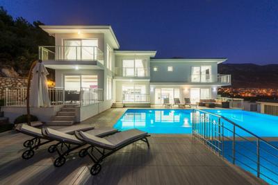 Villa Residence 13