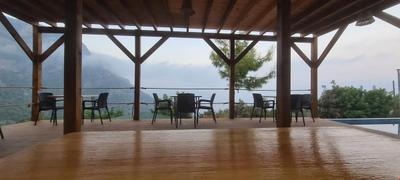Goat Bungalow And Camping