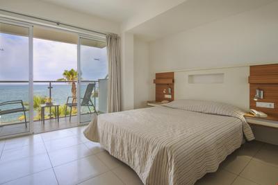 Hotel Delta Calis