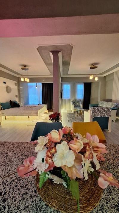 Kalinda Home