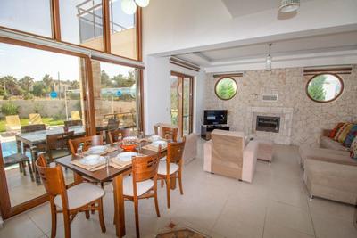 Onix Villa