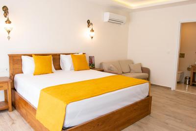 Infinity Ruby Hotel