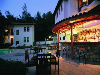 Karadaki Ada