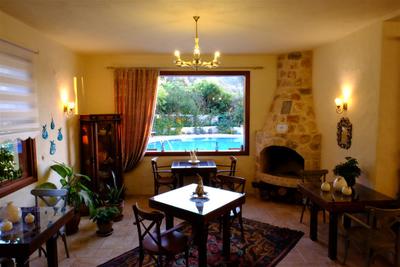 Mandarin & Mango Boutique Hotel
