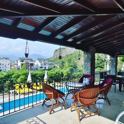 Minaaras Villa