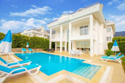 Hisarpark A Villa