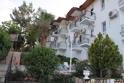 Red Hotel Hisarönü