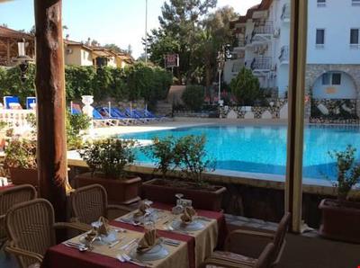 Red Hotel Hisarönü
