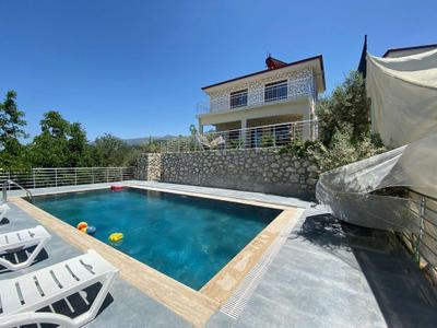 Villa Hipotenüs