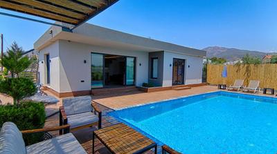 Shadow Villa