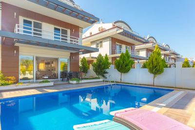 Tala Villa 12