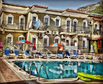 Taner Otel