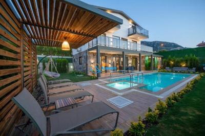 Villa Sundown