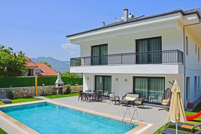 Villa Mirage