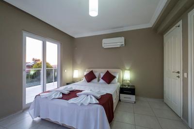 Villa Golden Heights 2