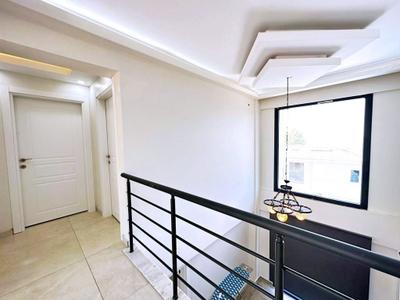 Villa Oba (B)