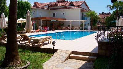 Yağmur Otel Göçek
