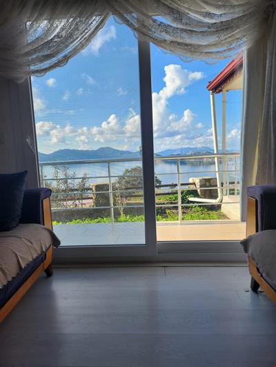 Almira Tatil Evleri