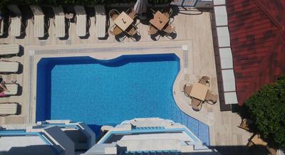 Blue Paradise Apart