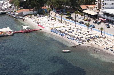 Class Beach Hotel