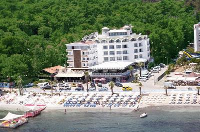 Class Beach Hotel