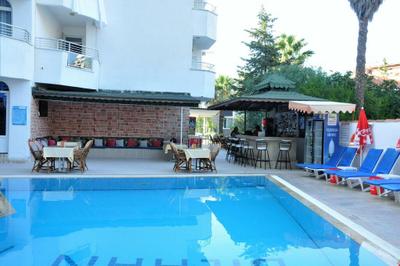 Dilhan Hotel