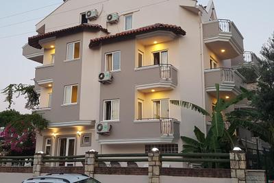 Selenya Apart Hotel