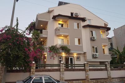 Selenya Apart Hotel