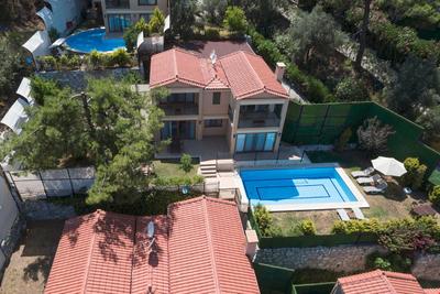 Villa Alya