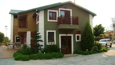 Padok Premium Hotel & Stables