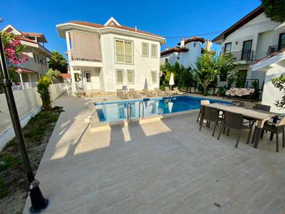 Acar Villa