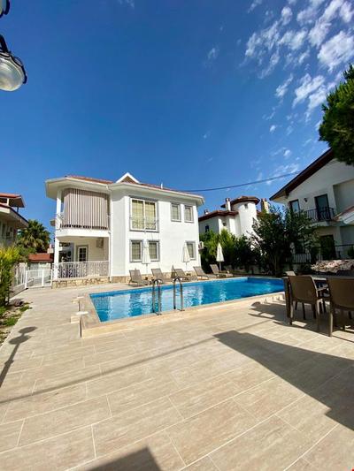 Acar Villa