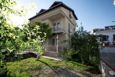Villa Arel
