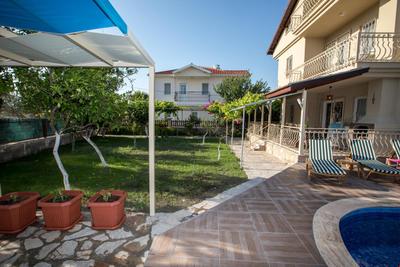 Villa Arel