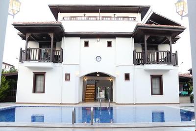 Erdem Otel