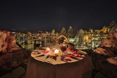 Cave Life Hotel