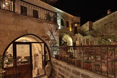 Chelebi Cave House