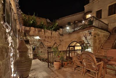 Chelebi Cave House