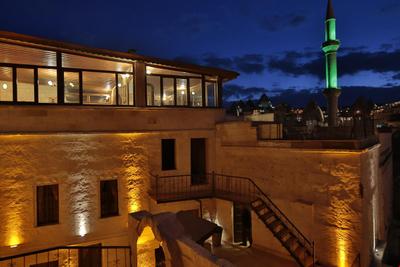 Mystic Cave House Hotel