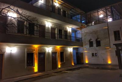 Özbek Stone House
