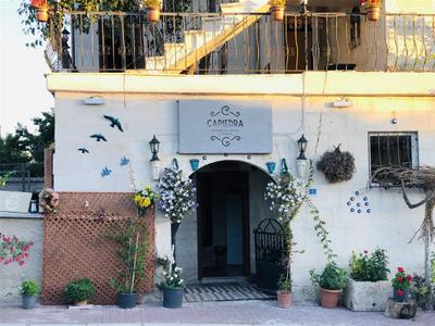 Capiedra Hotel