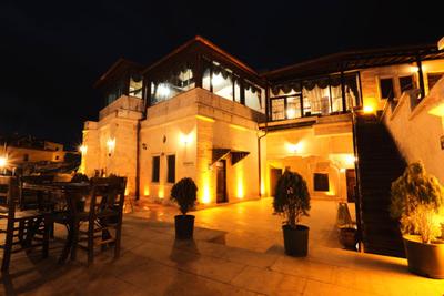 Eliz Cave House