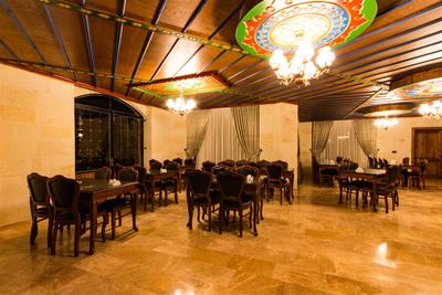Empire Cave Hotel